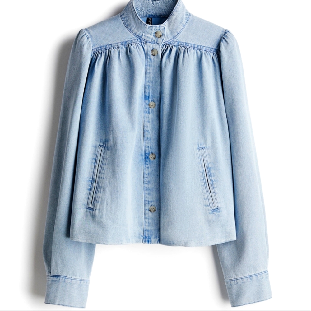 Chloe Insporef  BOHO Soft Denim Jacket with Neckline and Box Cropped Fit